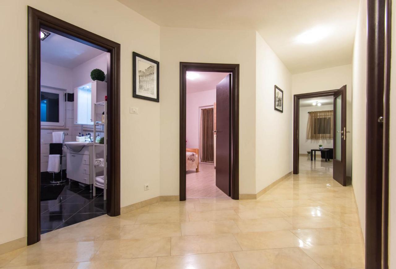 House Paola Villa Bibici Bagian luar foto