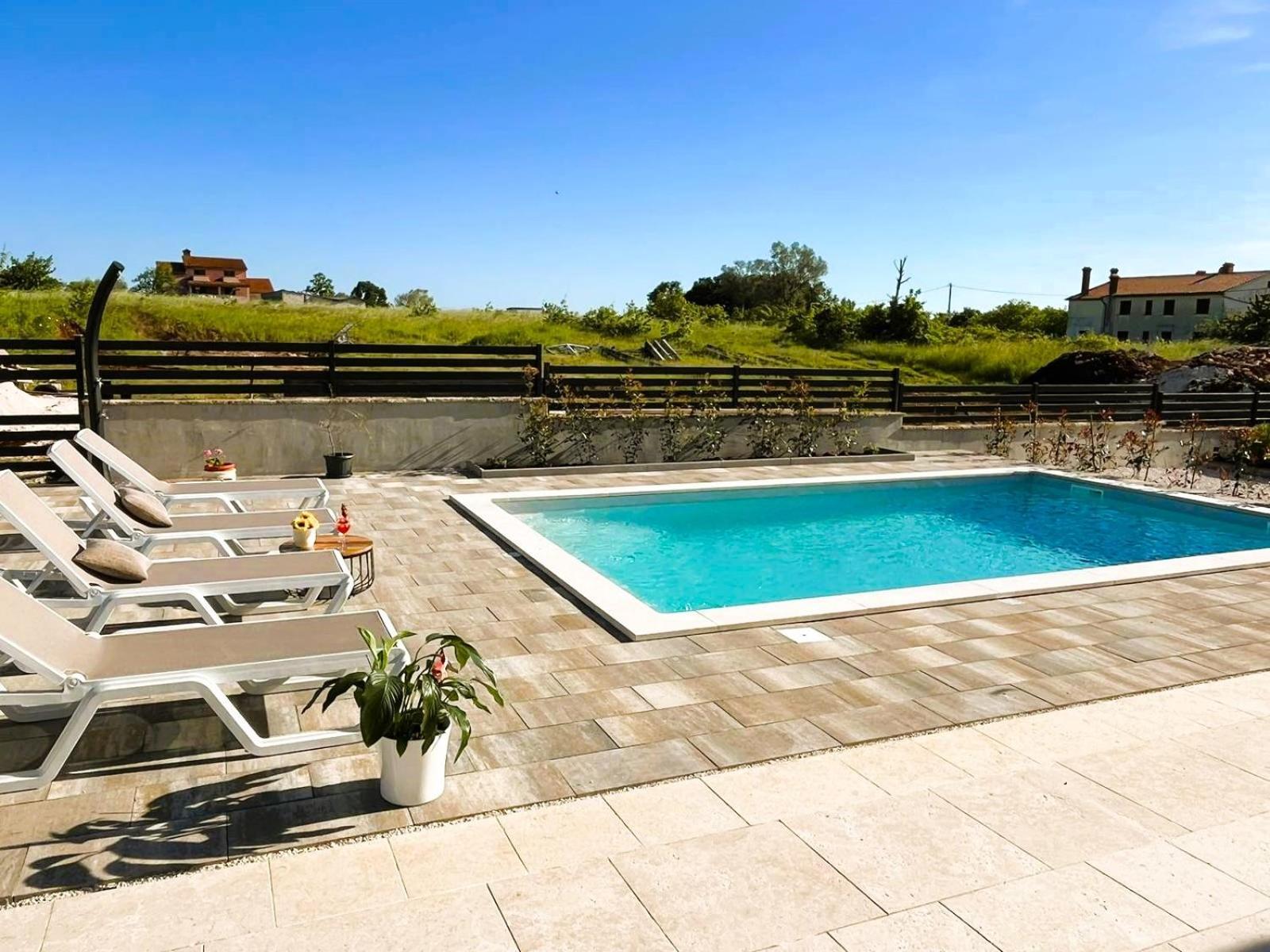 House Paola Villa Bibici Bagian luar foto